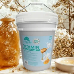 LAPALM  Vitamin Sea Spa Salts Milk & Honey